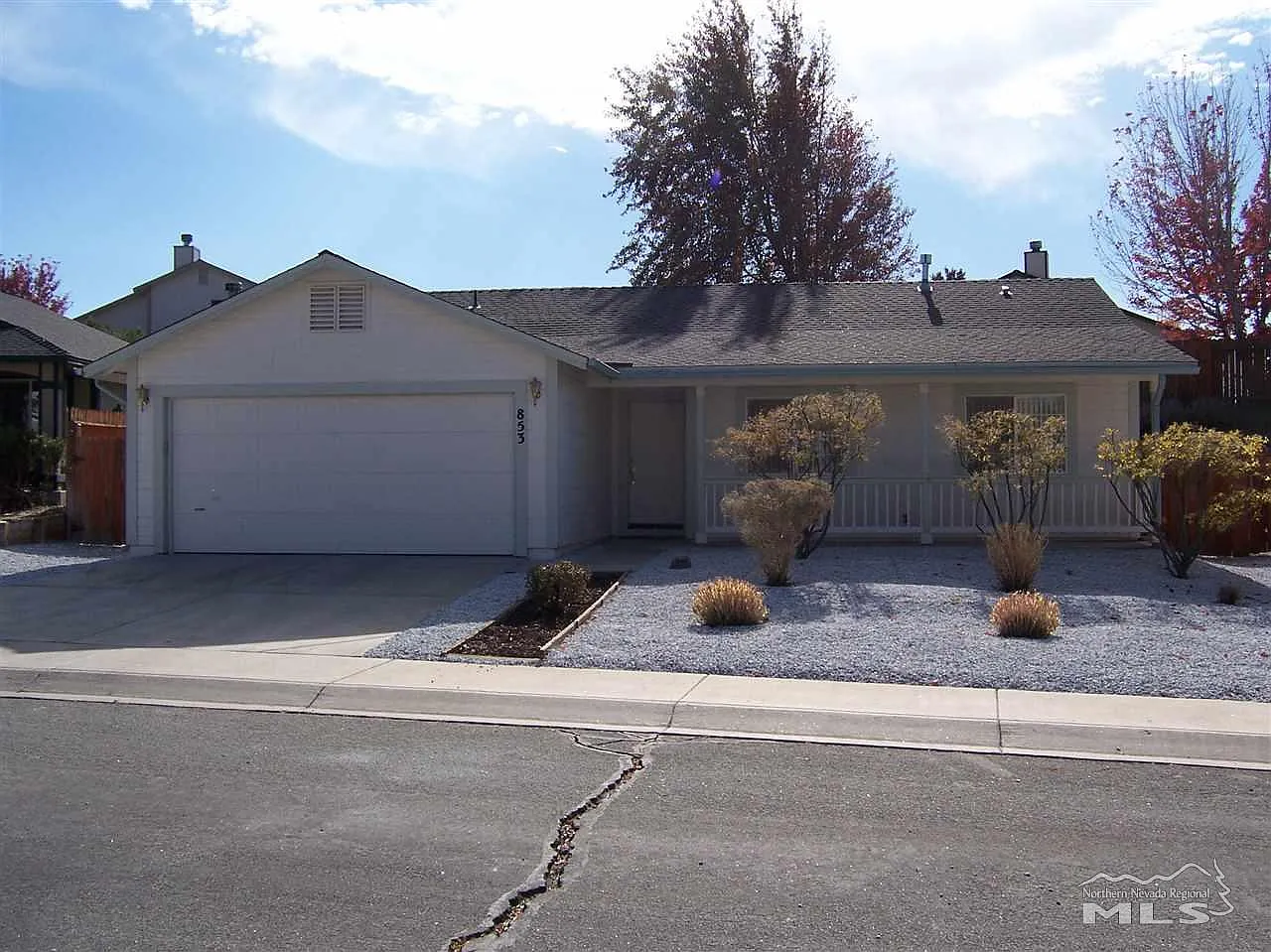 853 Meadow Vista Dr photo 1