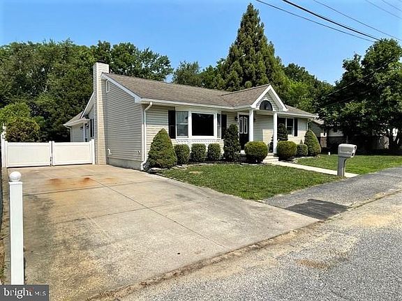 4th image of this home