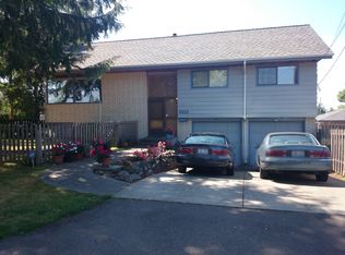 9923 39th Ave SW, Seattle, WA 98136