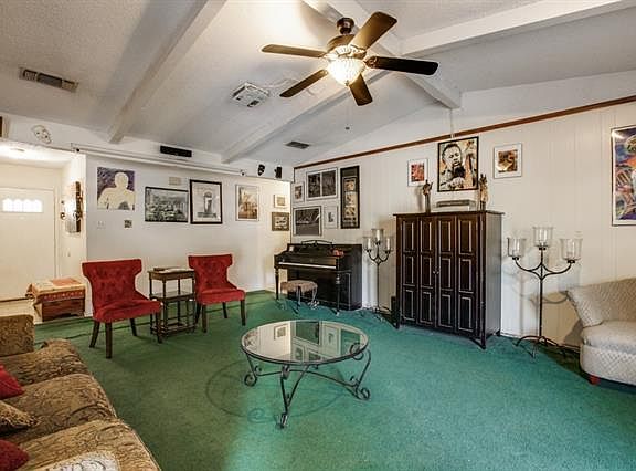 5th image of 4207 Pyracantha Dr