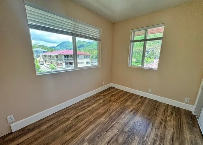 Iwaho Pl, Honolulu — Photo 2