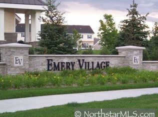 8307 Emery Pkwy, Champlin, MN 55316