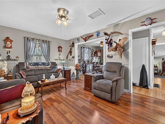 5th image of 268 Grey St