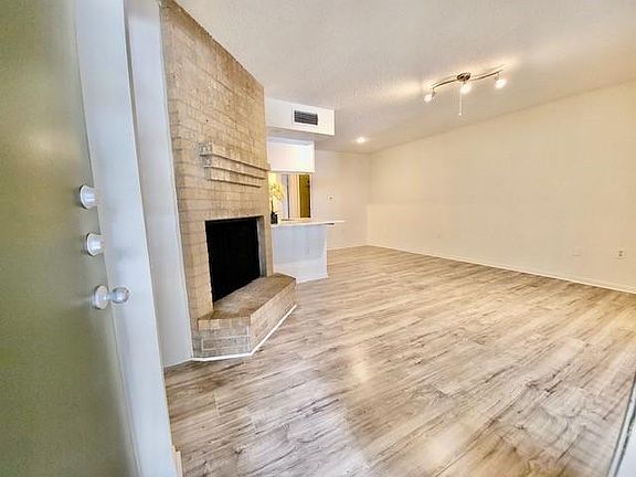 5th image of 260 El Dorado Blvd #1106