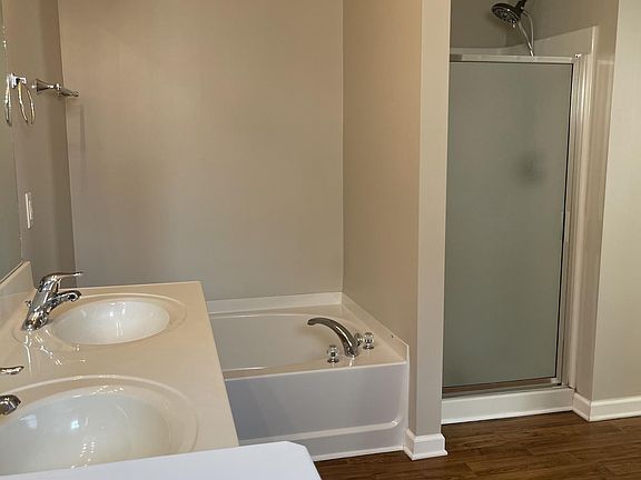 5th image of 7277 Charlotte Pike Unit 240