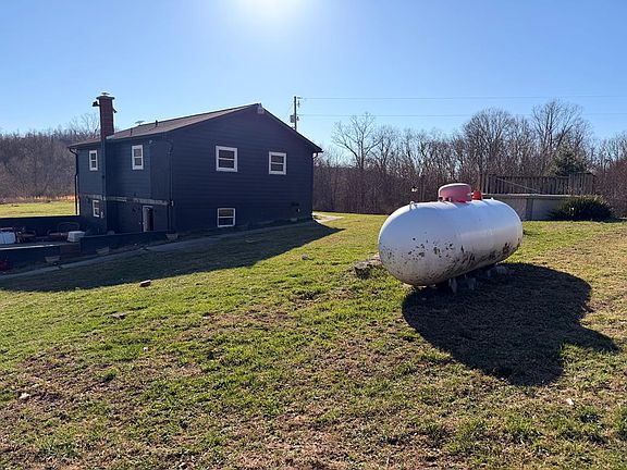 5th image of 201 Galena Rd