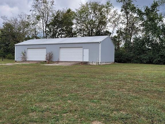 2nd image of 344 Old Nashville Dirt Rd