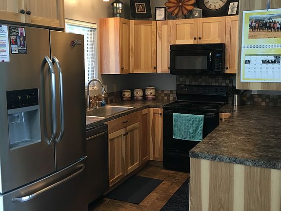2nd image of 1066 Twin Parks Dr