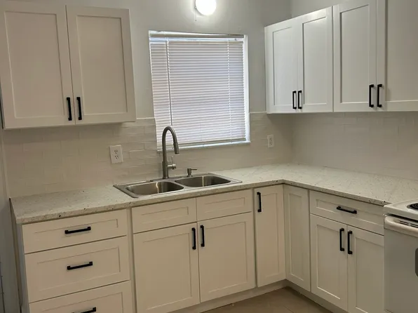 905 N M St, Lake Worth, FL 33460