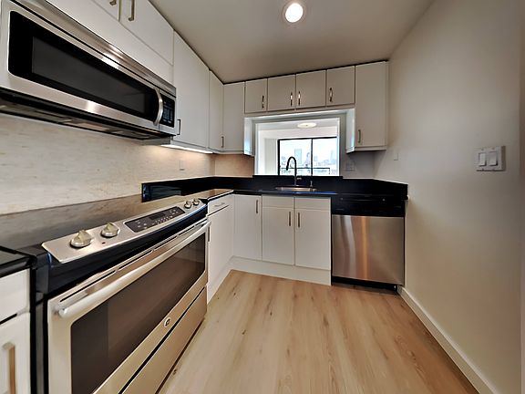 5th image of 1700 California St APT 601