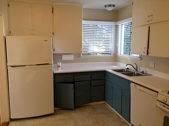 2nd image of 5441 W 123rd St