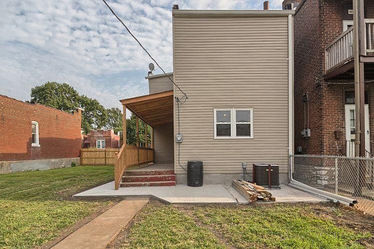 1st image of 4253 Swan Ave #1