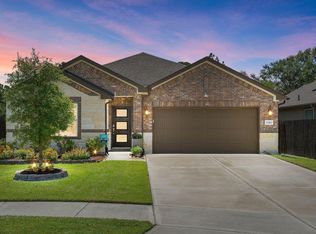 2323 E Winding Pines Dr, Tomball, TX 77375