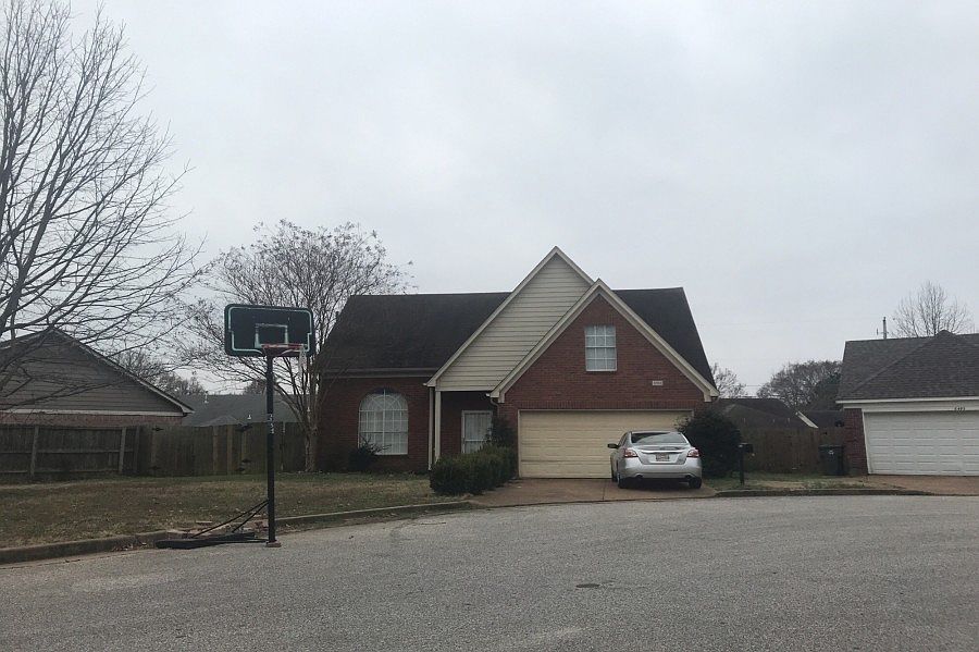1st image of 6501 Glastonburg Ln