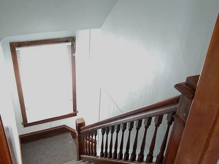 639 Park Ave — Photo 3
