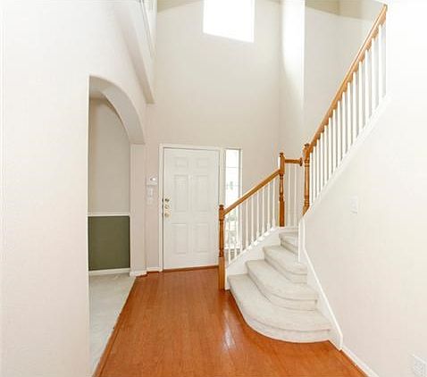 5th image of 2409 Branum Dr