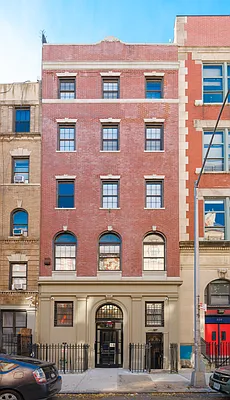 Rented by C2R Management LLC | media 16