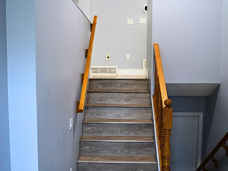 9402 Prince Charles Blvd — Photo 3