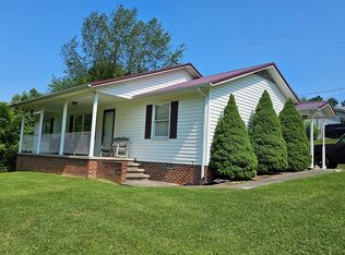 115 Jessica Dr, Pounding Mill, VA 24637