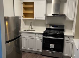 1548 S 13th St #3F, Philadelphia, PA 19147