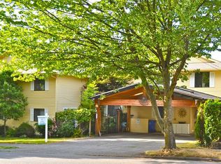 6243-6245 SE Belmont St, Portland, OR 97215