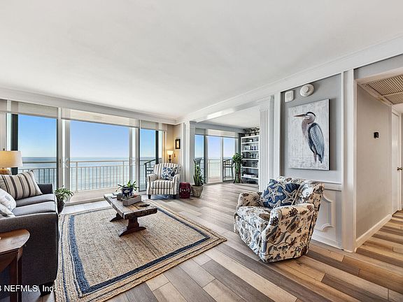 4th image of 1601 OCEAN Drive S #1004