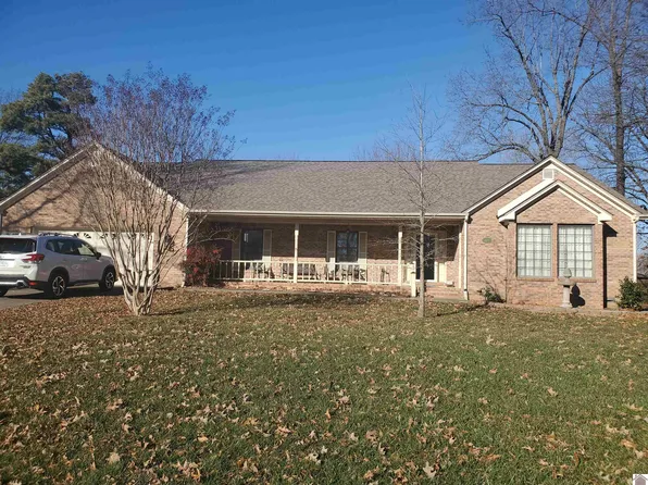 4570 Westchester Ln, Paducah, KY 42003