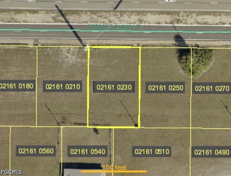 2nd image of 1002 Kismet Pkwy E