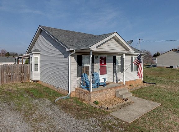 2nd image of 2810 Teakwood Dr