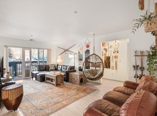 794 Castle Valley Blvd APT A, New Castle, CO 81647
