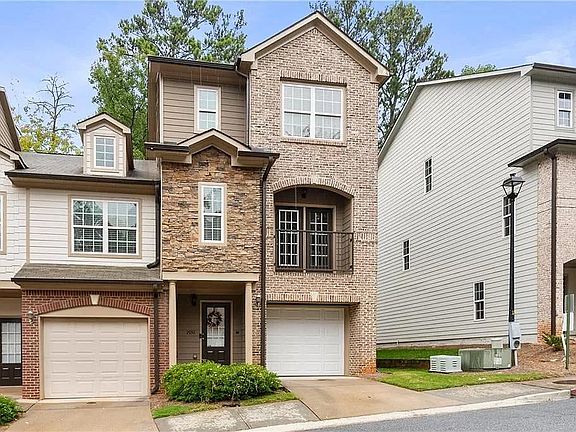 3rd image of 2930 Ashlyn Pointe Dr
