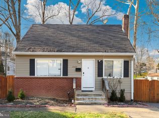 13434 Forest Glen Rd, Woodbridge, VA 22191