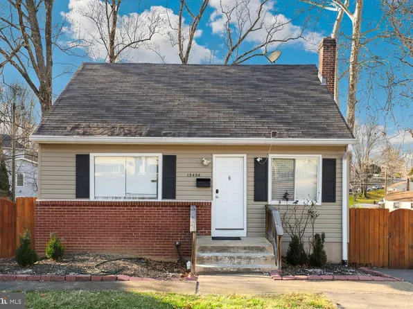 13434 Forest Glen Rd, Woodbridge, VA 22191