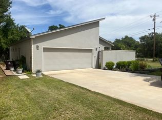 118 Cove Rd, Kingsland, TX 78639