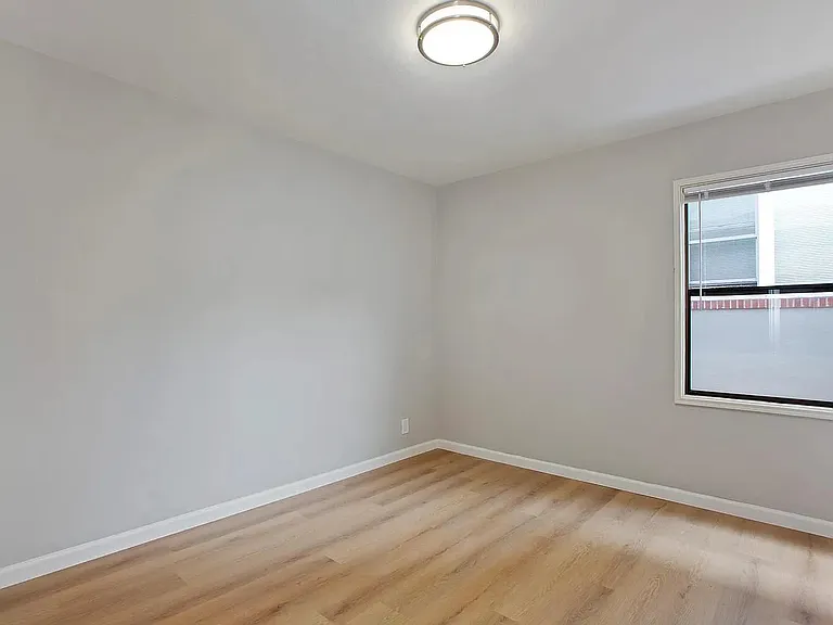 939 Solano Ave #8 — Photo 12