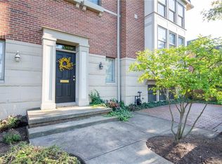 19996 Chagrin Blvd, Cleveland, OH 44122