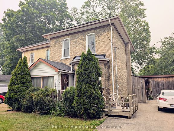 2nd image of 142 Douro St