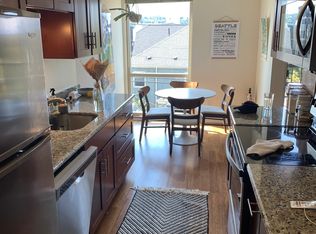 2413 Boylston Ave E APT 302, Seattle, WA 98102