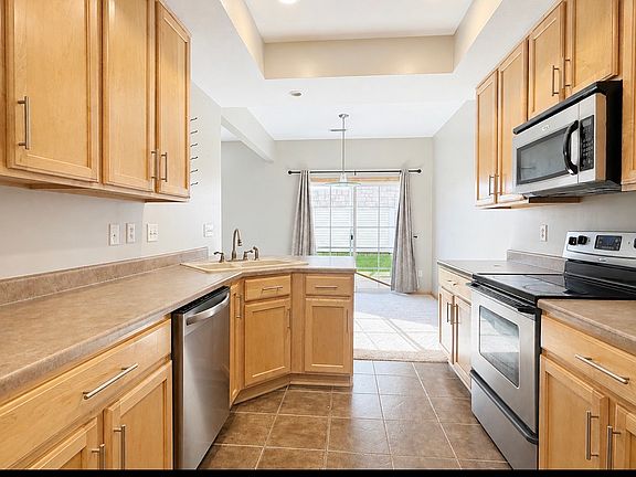 5th image of 2239 3rd Ave SW