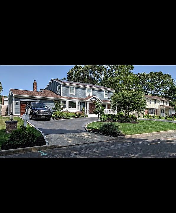 1st image of 3 Kimberly Ave