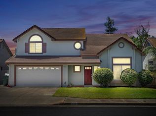 206 W El Paso Ave, Clovis, CA 93611