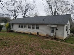 107105 Hamilton Cir, Oak Ridge, TN 37830