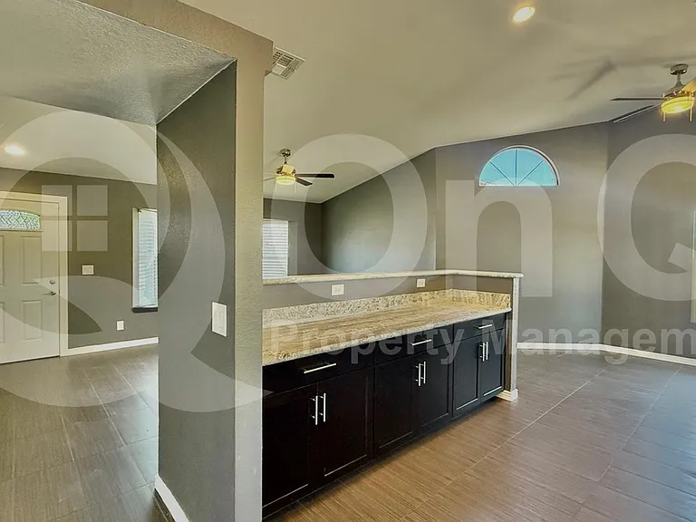 18439 N 56th Dr — Photo 5
