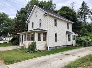 914 Pitkin Ave, Akron, OH 44310