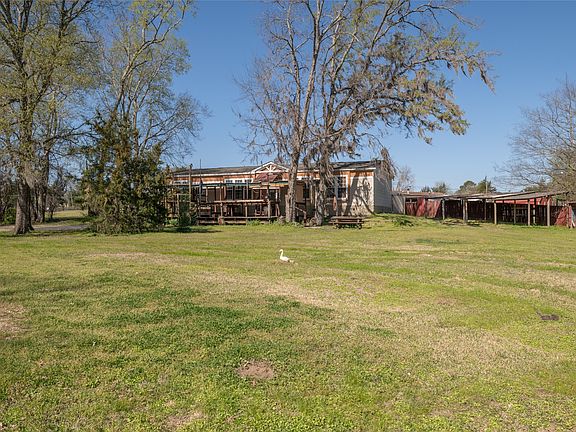 3rd image of 1225 C C Sandidge Rd