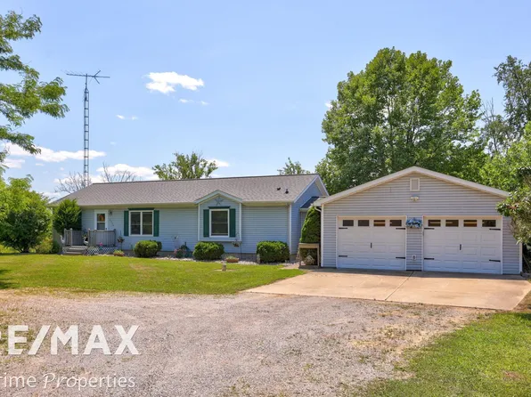3936 E Cass City Rd, Cass City, MI 48726