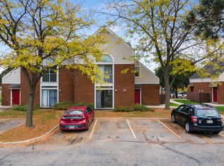 523 Donofrio Dr UNIT 1, Madison, WI 53719