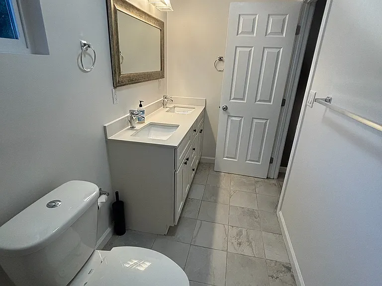1460 S Novato Blvd — Photo 9