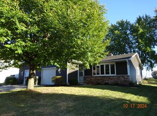 233 Tower Dr, Sun Prairie, WI 53590