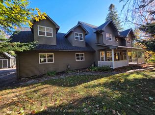 317 Falcon Rd, Huntsville, ON P1H 1N3